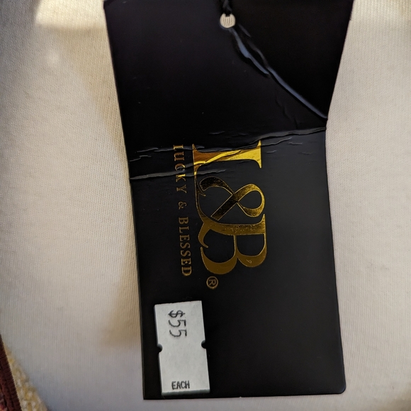 NWT Lucky & Blessed Poncho Sweater 199 - Picture 3 of 3